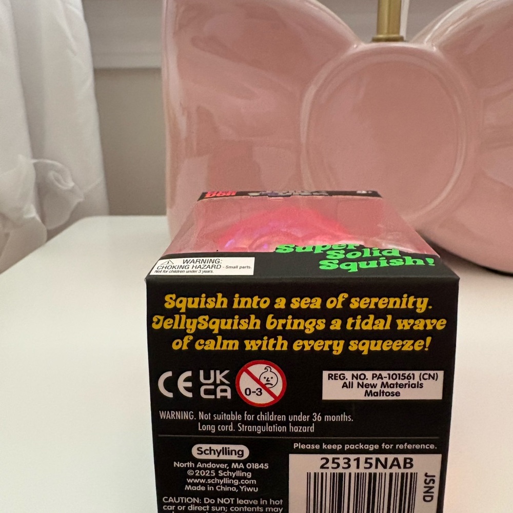 Needoh Jelly Squish Super Squish Toy - Pink - Picture 6 of 6